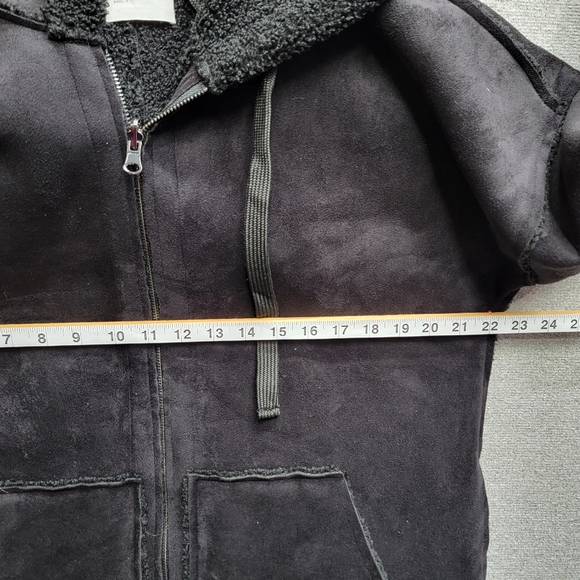 VELVET BY GRAHAM & SPENCER FAUX SUEDE JACKET WITH SHERPA - Picture 9 of 10